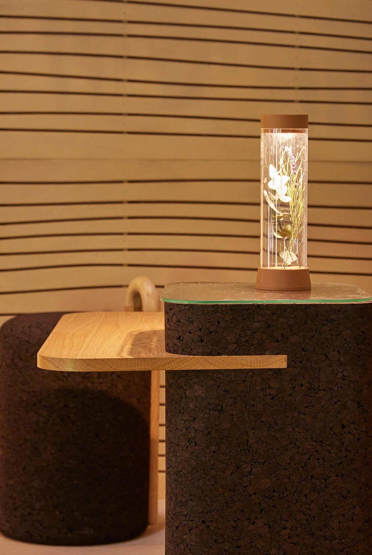 Kaimok - Venta al por mayor Lámparas decorativas/de escritorio - Lámpara portátil recargable EOS6