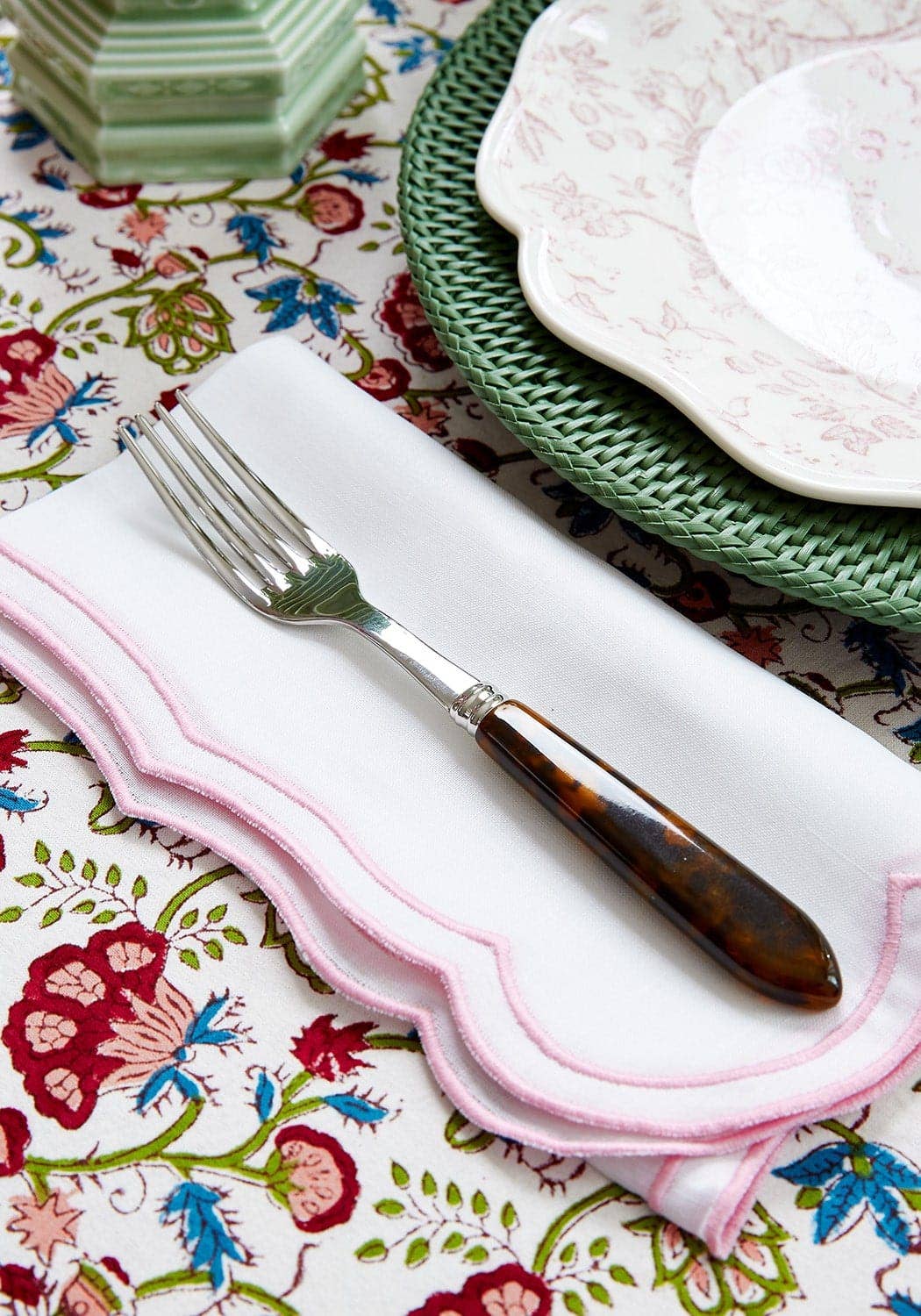 Madame Smart Ltd - Wholesale Charger Plate - Harbour Island Round Rattan Charger Green  - Set of 43