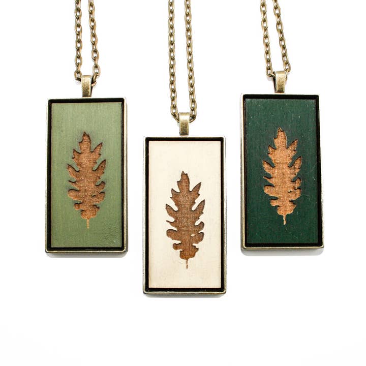 Stor Cameo hänge - blad vit ek för wholesale av Once Again Sam