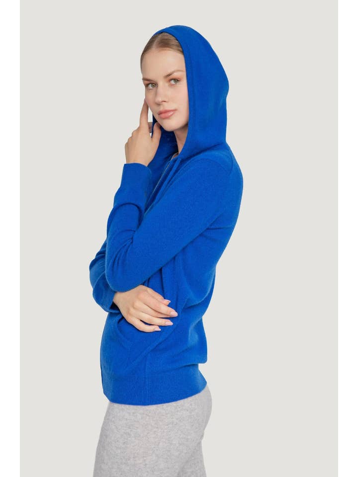 QUINN – wholesale Hoodie – Women's – Cashmere Zip Hoodie