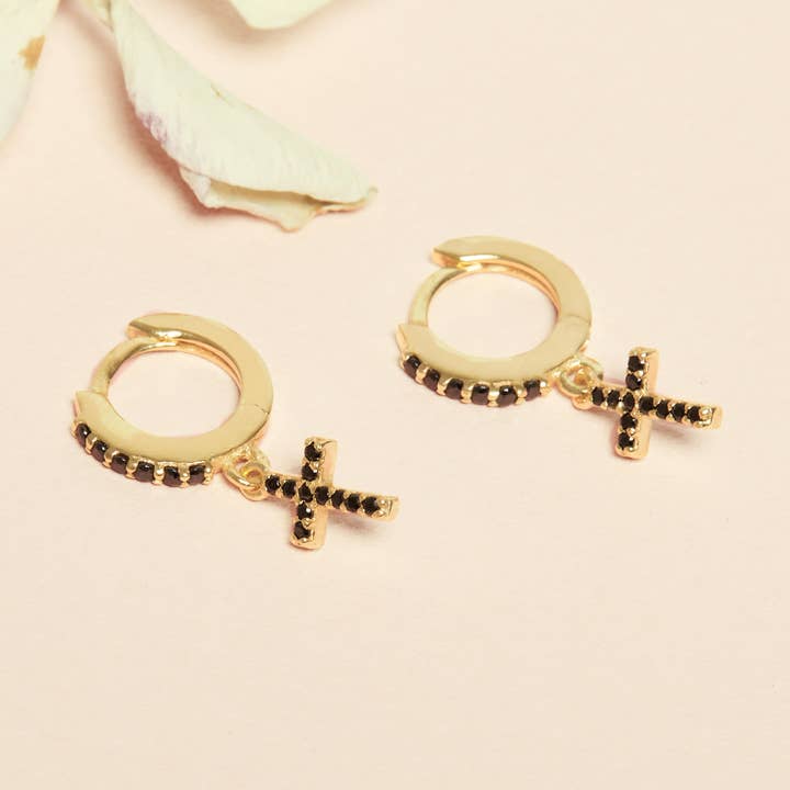 BO MINI HOOP ZIRKON KREUZ SCHWARZE ZIRKONE für den Großhandel von Une A Une