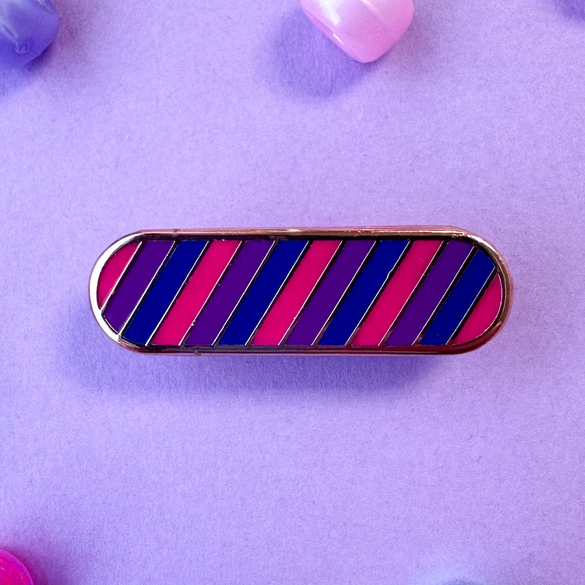 Kitty With A Cupcake - Wholesale Lapel Pin/Button - Bisexual Pride Plaque Enamel Pin1