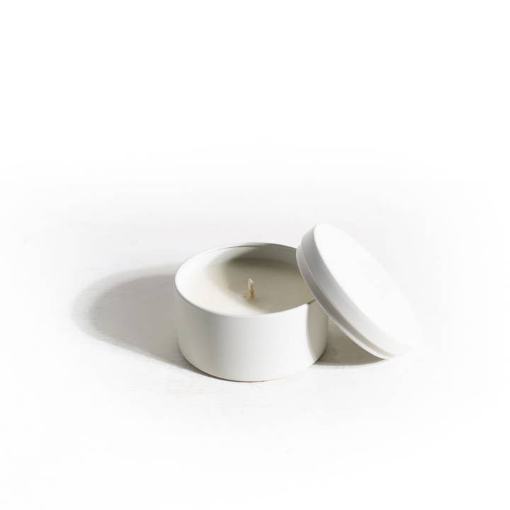 Candela da Esterno in Latta Guscio d'Uovo per la vendita all'ingrosso da parte di Dusk