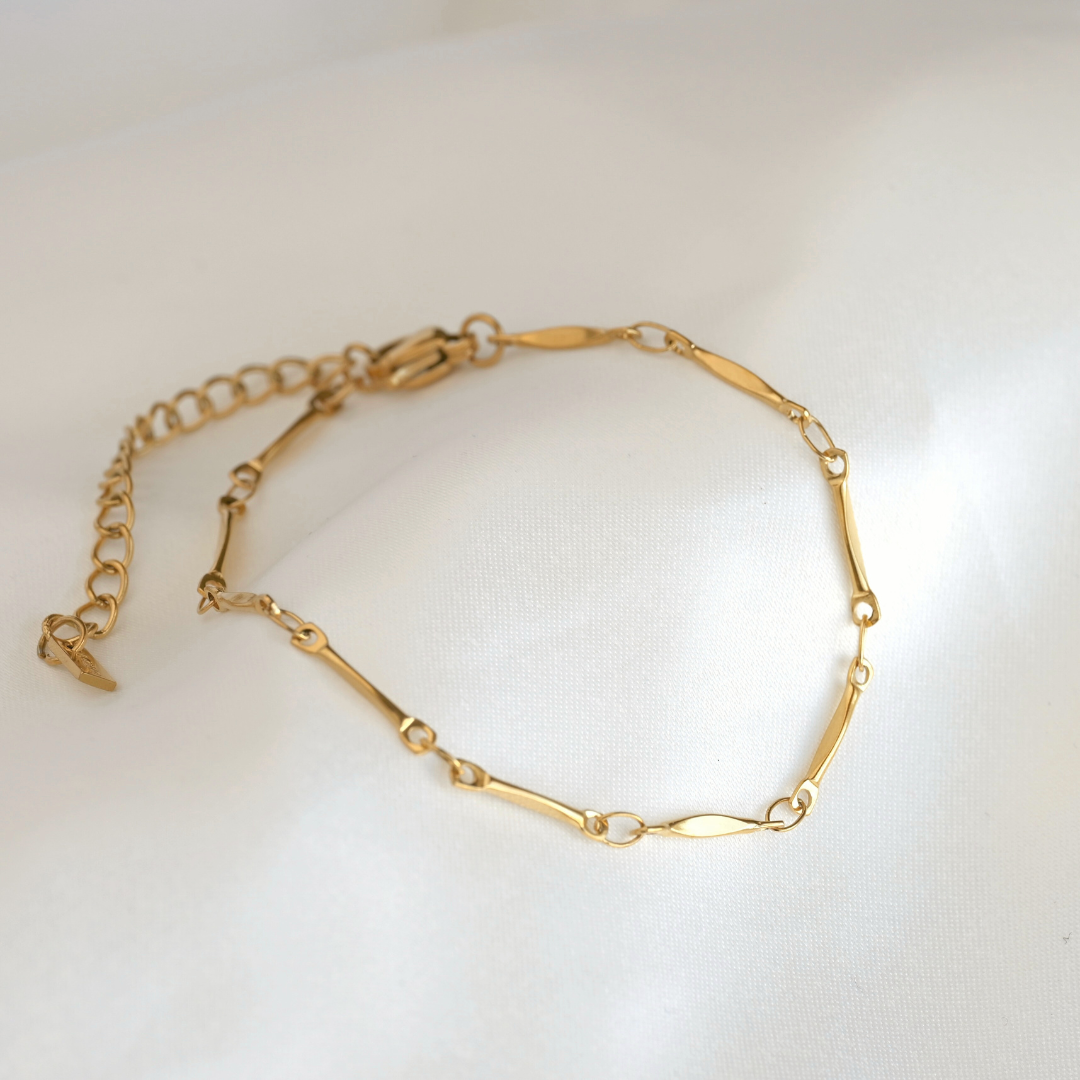 Blueyejewelry - Wholesale Charm/Dangle Bracelet - Gold Charm and Chain Bracelets - Waterproof Summer Bracelets3