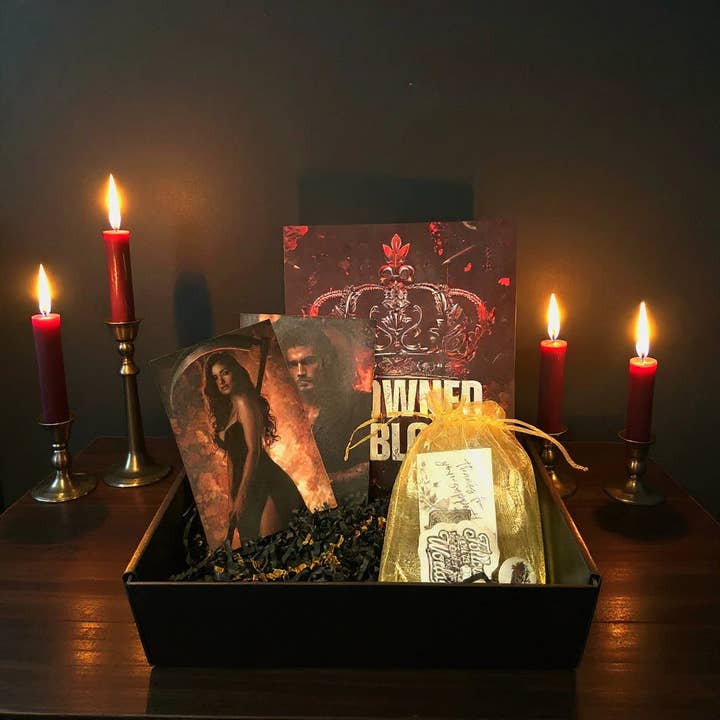 Crowned In Blood Book Box - Dark Mafia Romance Special Edition with Sprayed Edges for wholesale by Melissa Cummins