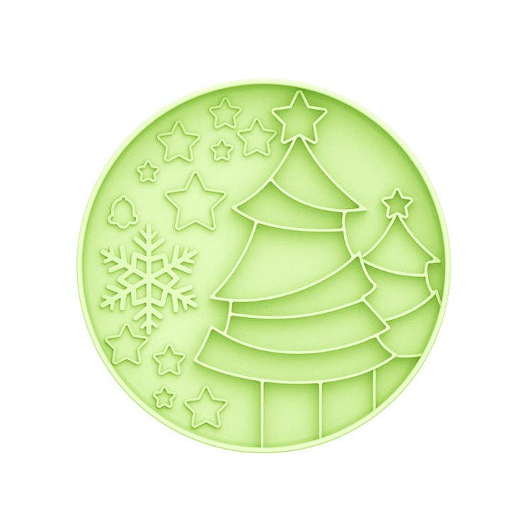 Wild n Fresh Treats – wholesale Pet food mat – Dog – Holiday Tree Grub Mat8