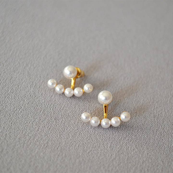Revelari - Wholesale Cuff/Wrap Earrings - Gold & Pearl Ear Cuff Earrings – Elegant Design1