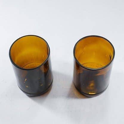 WAS A BOTTLE - Venta al por mayor Vaso/copa - Vasos de ámbar hechos de botellas de cerveza grandes.