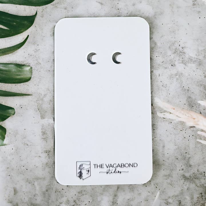 Clou croissant de lune pour la vente par The Vagabond Studios