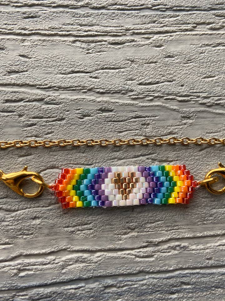 Regnbåge med guld hjärta pärlstav armband för wholesale av DlpDesigned