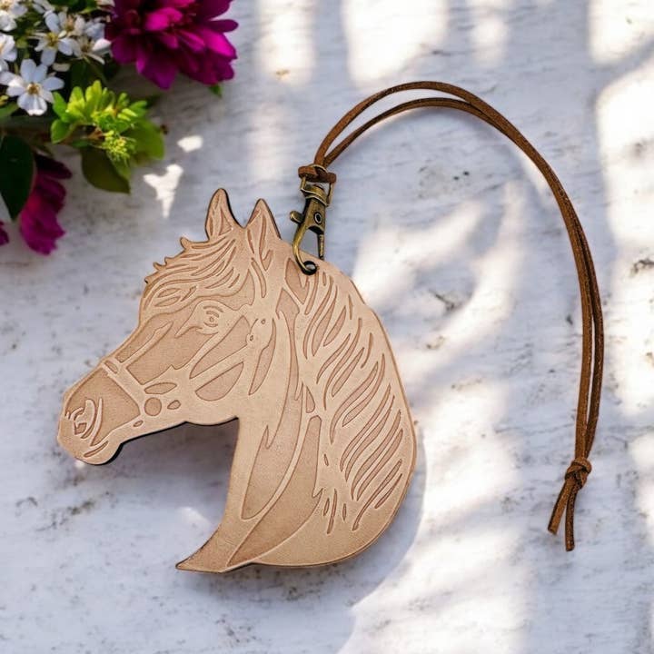 Profumatore per auto in pelle a forma di testa di cavallo per la vendita all'ingrosso da parte di Fresh Hide - Molock Collections