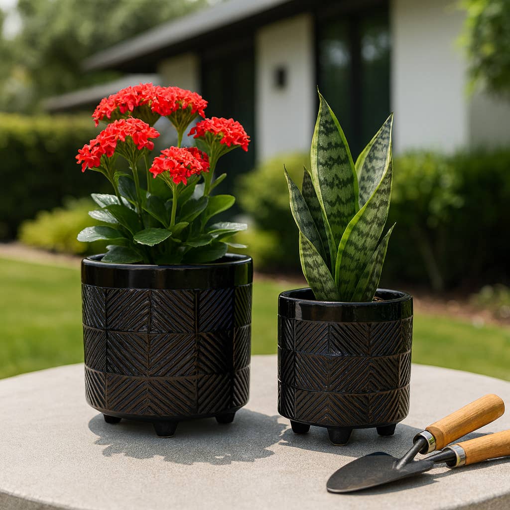 Sagebrook Home - Wholesale Plant Pot - Planters Set of 2 - Black Ceramic Round Textured, 6/8 in.2