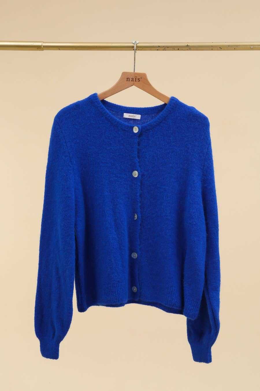 NAÏS PARIS - Wholesale Cardigan - Women's - SUPER FINE ALPACA SHORT BUTTON CREW NECK CARDIGAN16