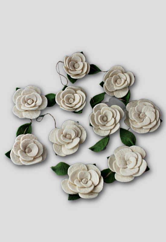 Ganesh Himal Trading – wholesale Bunting/garland – Felt Flower Garland0