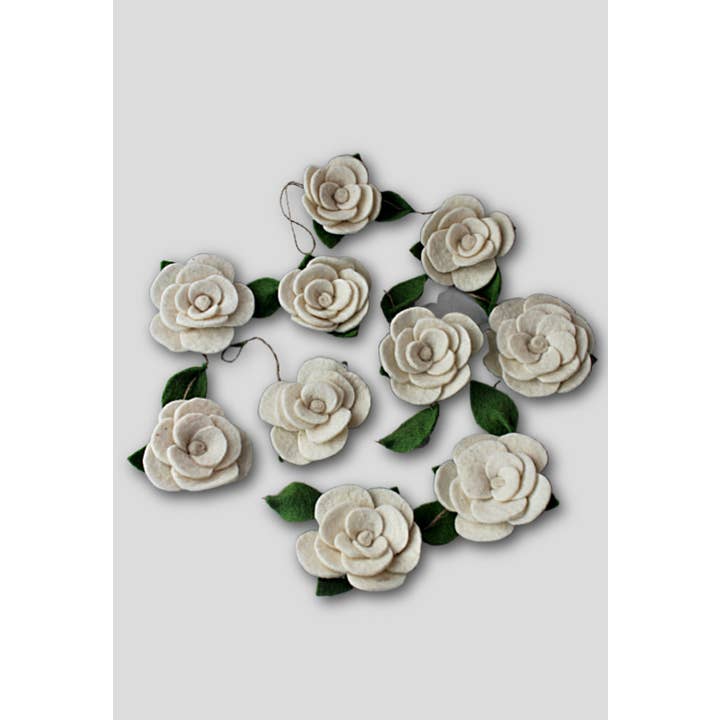 Ganesh Himal Trading – wholesale Bunting/garland – Felt Flower Garland