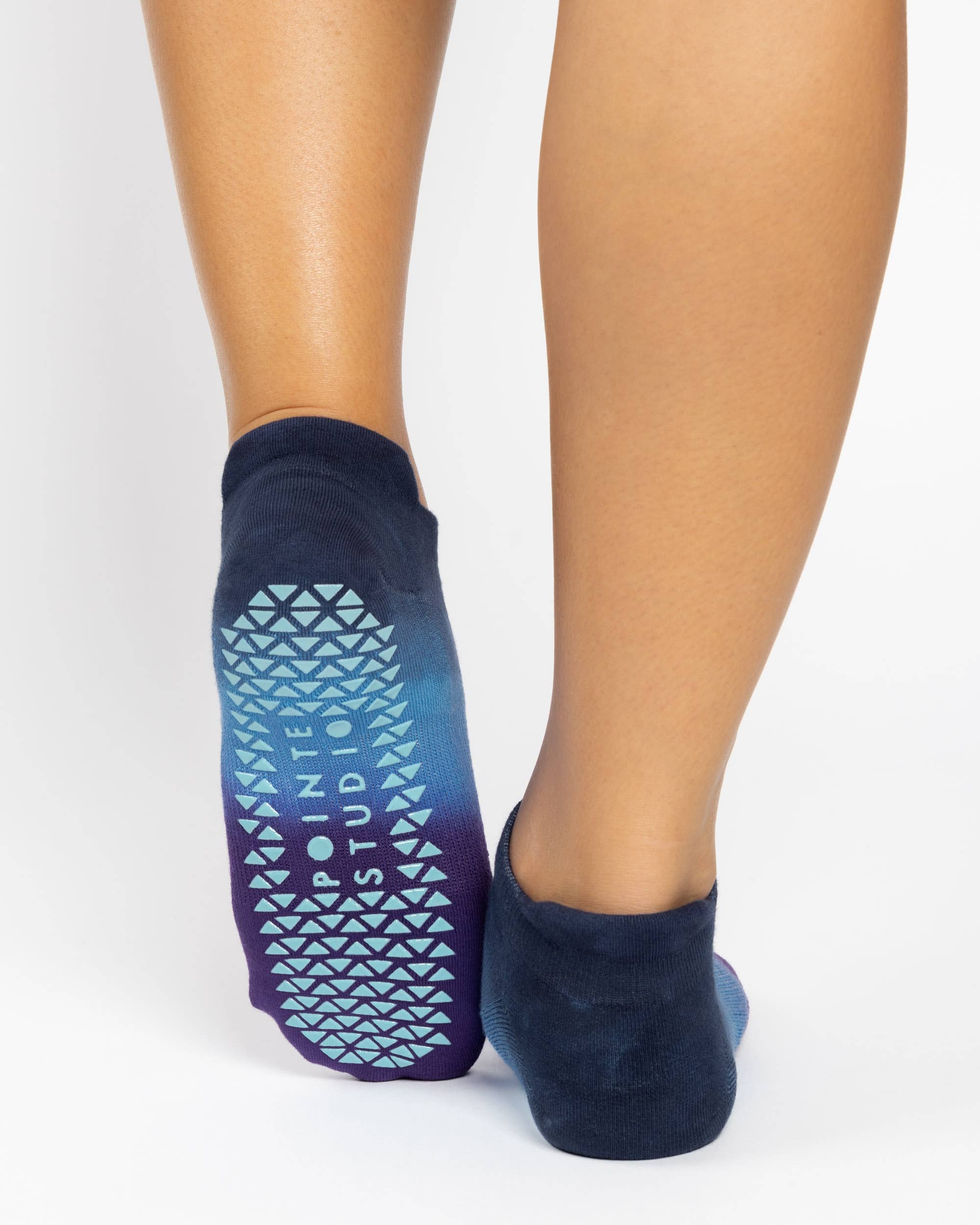 Pointe Studio - Wholesale Socks - Women's - Women's Wyatt Full Foot Grip Sock– No Slip Cotton Blend for Pilates & Barre1