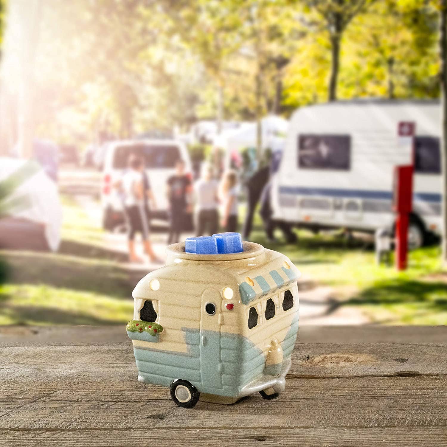 ScentSationals - Wholesale Wax Warmer - Camper Retro Fragrance and Wax Warmer1