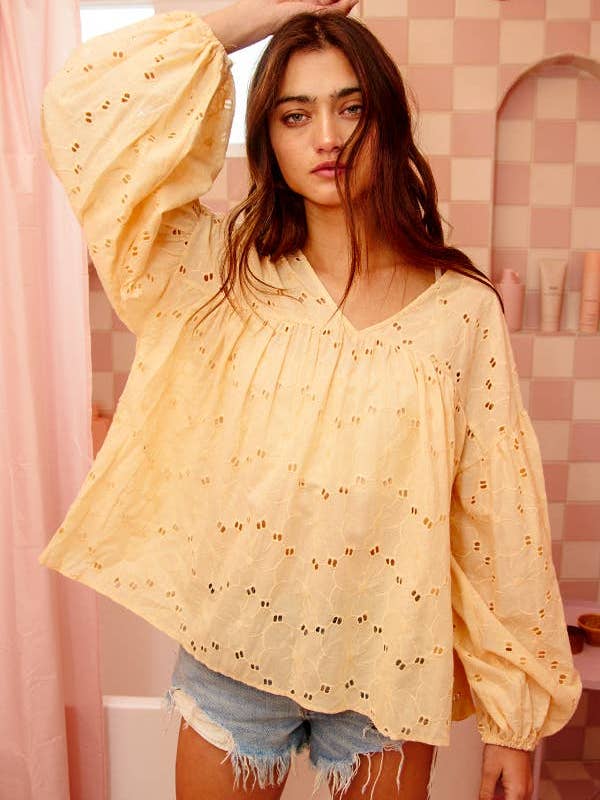 BUCKETLIST OUTLET - Wholesale Blouse - Women's - T1042K OUTLET SALE Puff Sleeve Eyelet Lace Babydoll Tunic