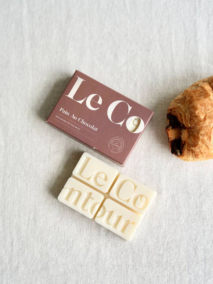 Pain au Chocolat Wax Melt for wholesale by Le Contour