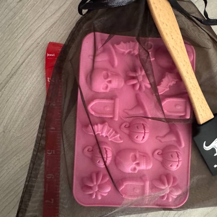 The House Of Gentry - Wholesale Kitchen Tool/Gadget - Spooky Silicone Mold Gift Set2