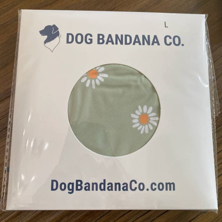 Dog Bandana Co. - Wholesale Pet Bandana - Dog - Daisy Double Sided Tie & Snap Dog Bandana