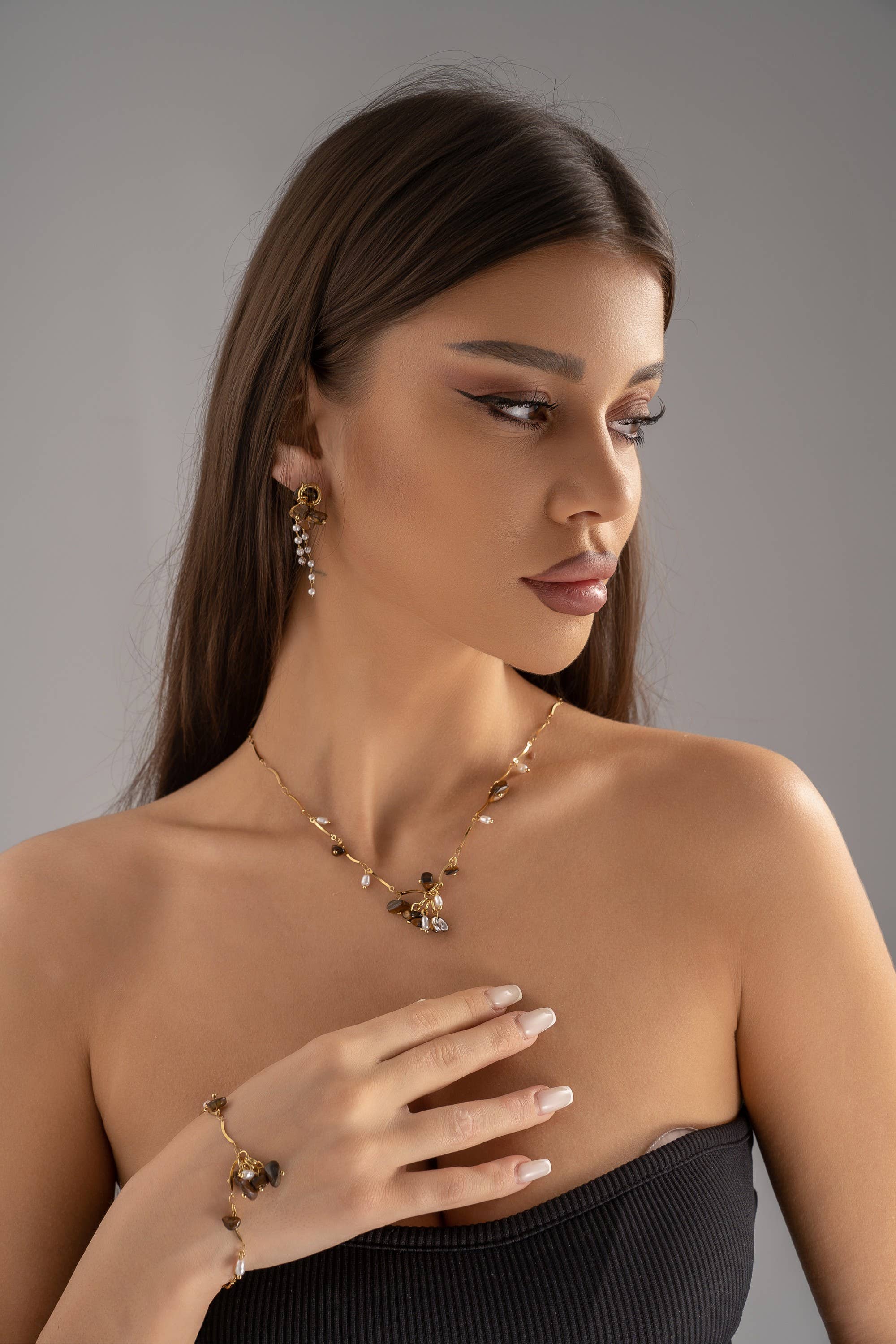 COSMOS - Wholesale Jewelry Set - Golden 3-Piece Set – Natural Stones and Steel Pearls0