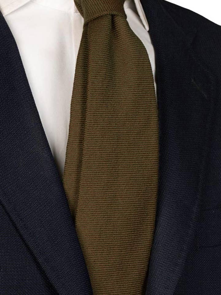 Grüne Braune Gemusterte Kaschmirkrawatte L897 für den Großhandel von Graffeo Cravatte