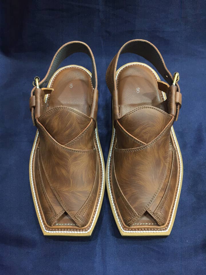 Braune handgefertigte Ledersandalen Peshawari Chappal, Herren-Sandalen für den Großhandel von vintarust