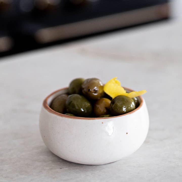 Luxe B Co - Wholesale Condiment/Dip Bowl - Ceramic White Speckled Dip Bowl