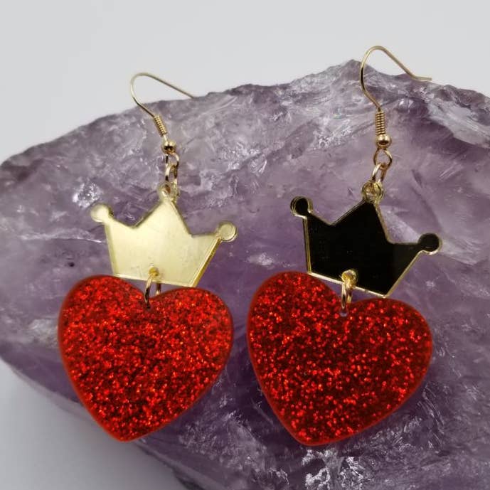 Boucles d'oreilles cœur rouge pailleté couronne - Saint-Valentin pour la vente par magnolia jewelry