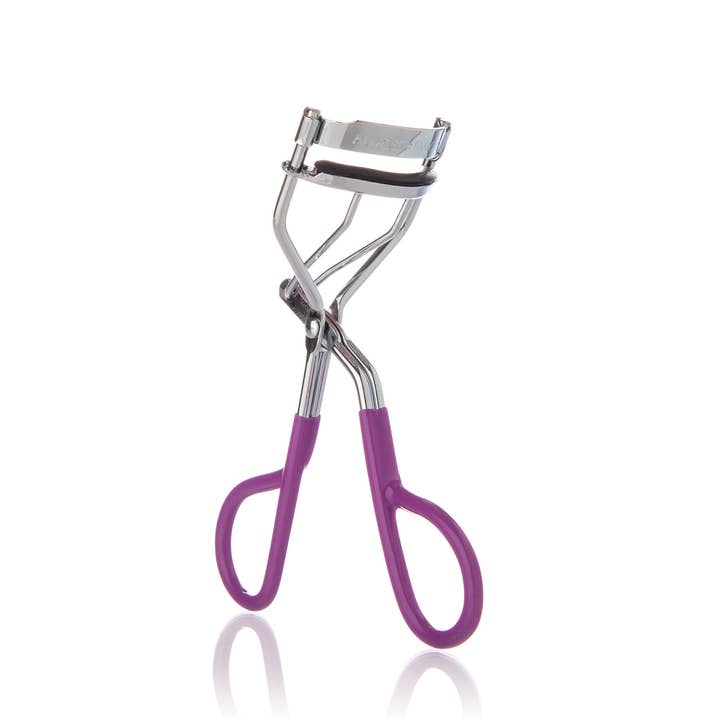 Almost Famous - Wholesale Eyelash Curler - Chrome “No Pinch” Eyelash Curler – Gentle, Lasting Curl2
