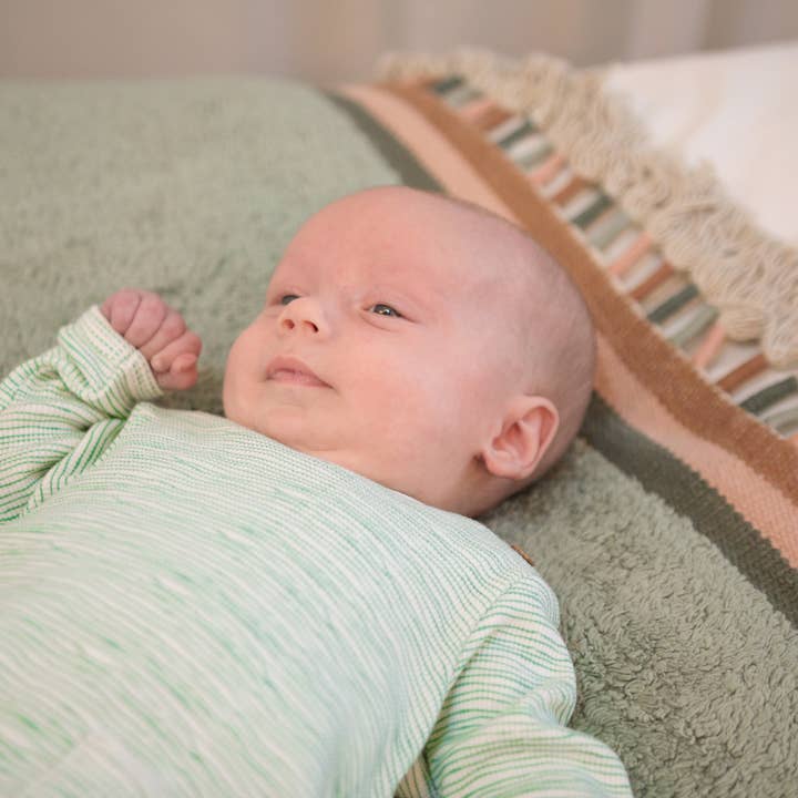 Completo a righe a coste per la vendita all'ingrosso da parte di Bess