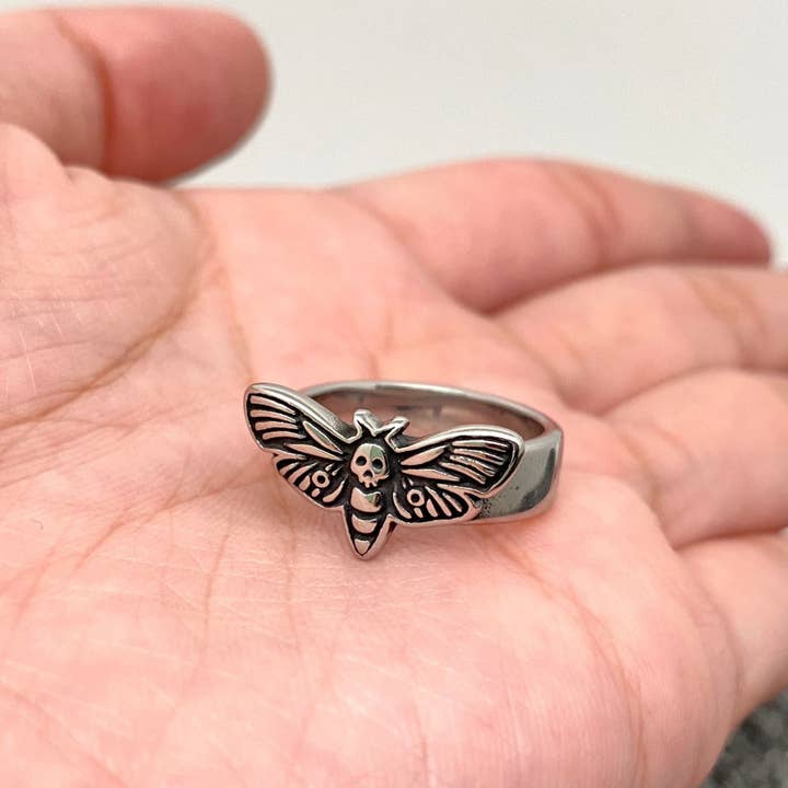 Mio Queena - Wholesale Cocktail/Statement Ring - Women's Stainless Steel Moth Ring