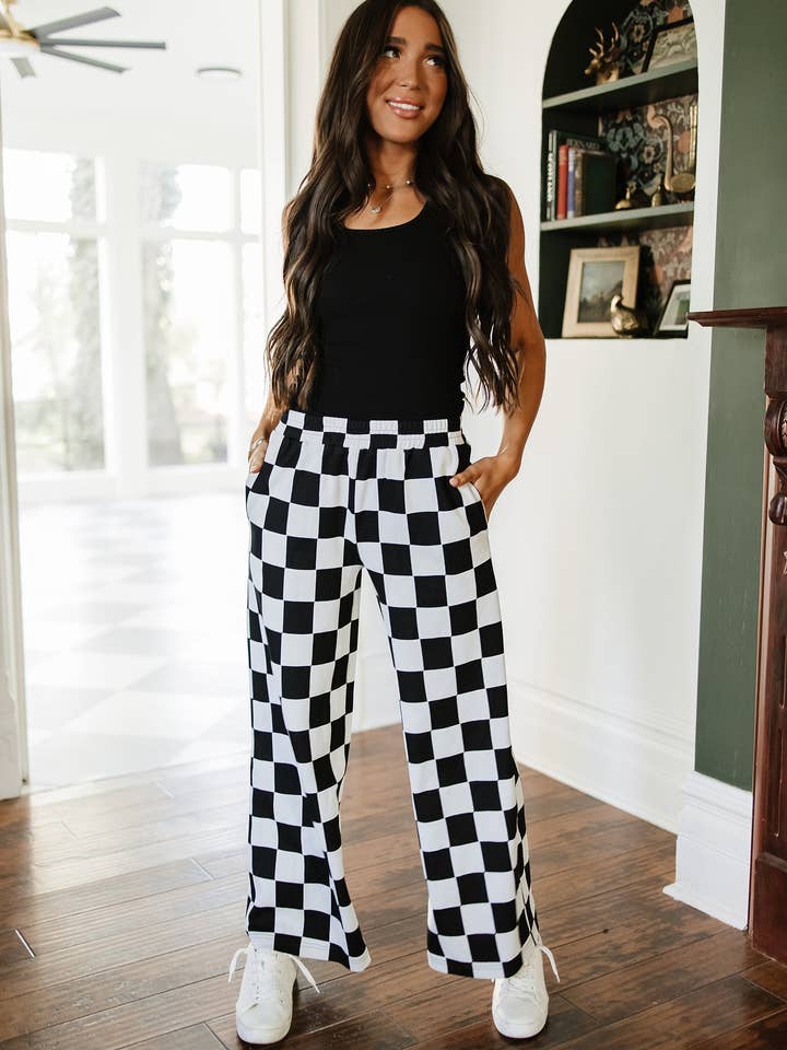 Ampersand Avenue - Wholesale Pants - Women's - Checkered Wide Leg Comfs - Black Jack