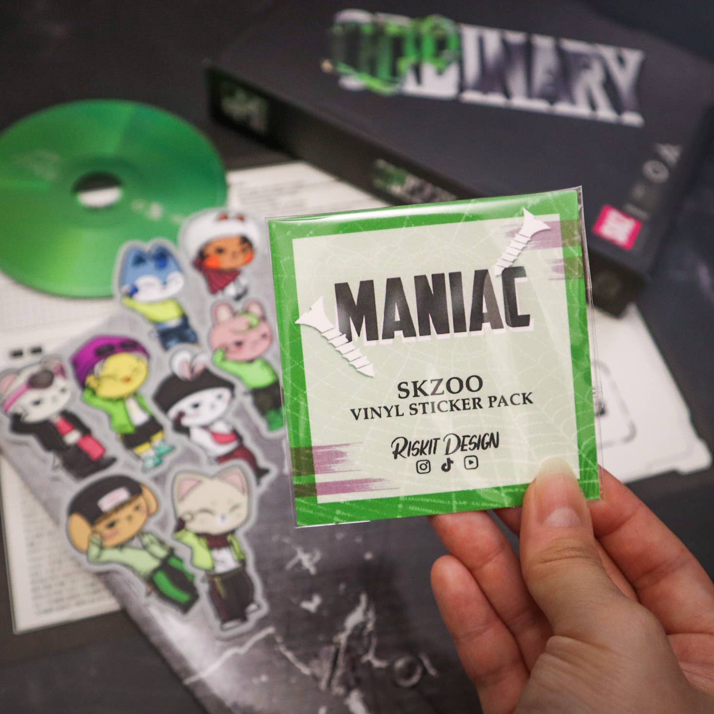 Riskit Design - Wholesale Sticker - KPOP Maniac Vinyl Stickers10