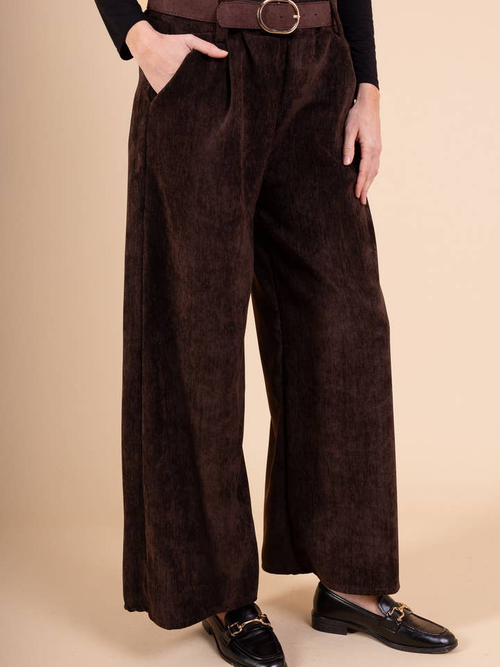 Pépouz' Paris - Wholesale Pants - Women's - Loose velvet trousers with belt PPN25682