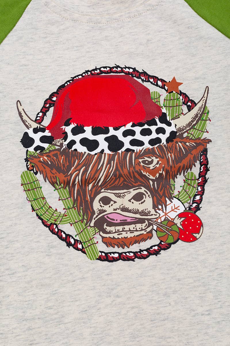 Kids Charm Online - Wholesale Screen Printed T-Shirt - Kids - ❄️Christmas Highland cow raglan w/ green sleeves. TPB501430121
