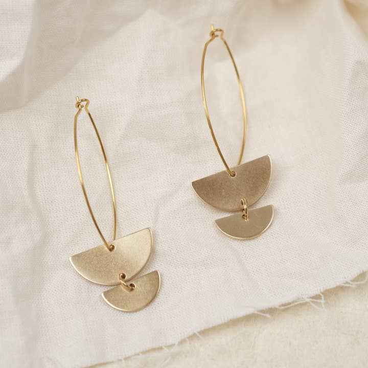 BRASSCAKE Jewelry – Großhandel Ohrhänger – NIHIL KREOLE // Gold, Messing, Schmuck, Nachhaltig, Fair