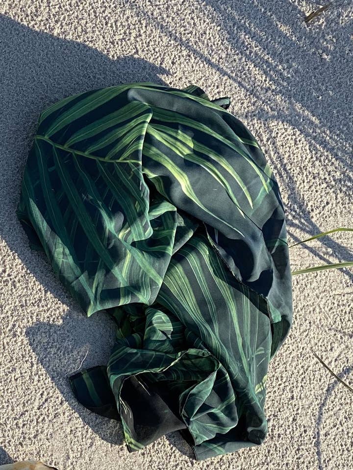 Sarong Tainoa per la vendita all'ingrosso da parte di Avid Swim