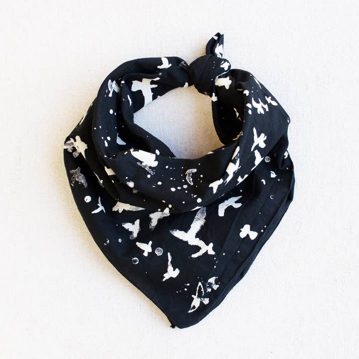 Bandana troupeau noir pour la vente par Abracadana