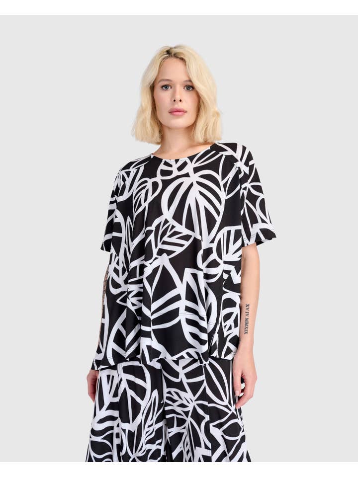 Foglia Trapeze Top, Mono for wholesale on Faire6