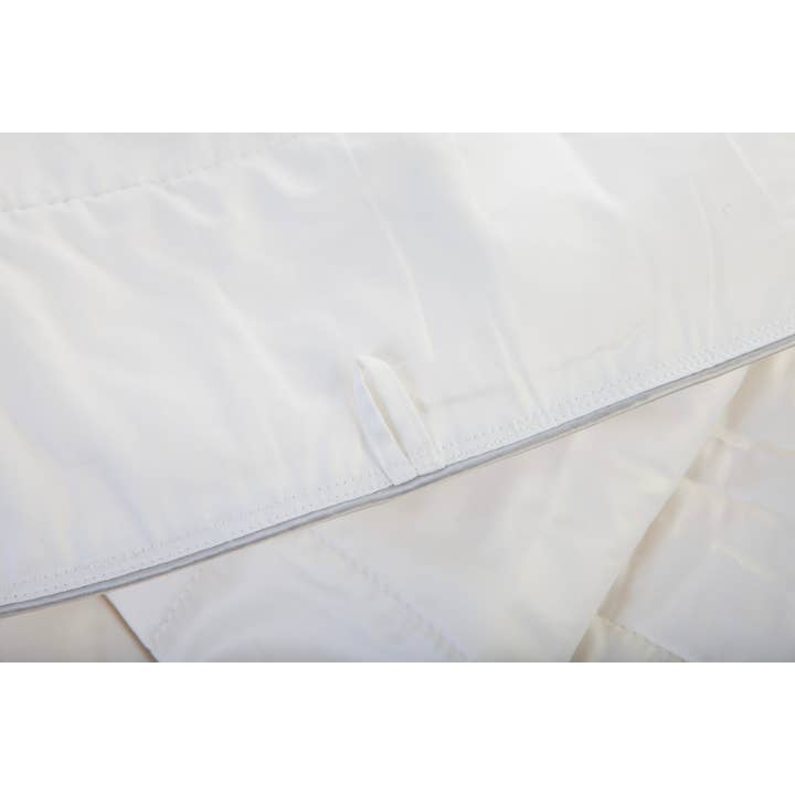 Desert Breeze Distributing - Wholesale Down Comforter - Bamboo Cooling Comforter, Lightweight and Cooling Duvet Insert12
