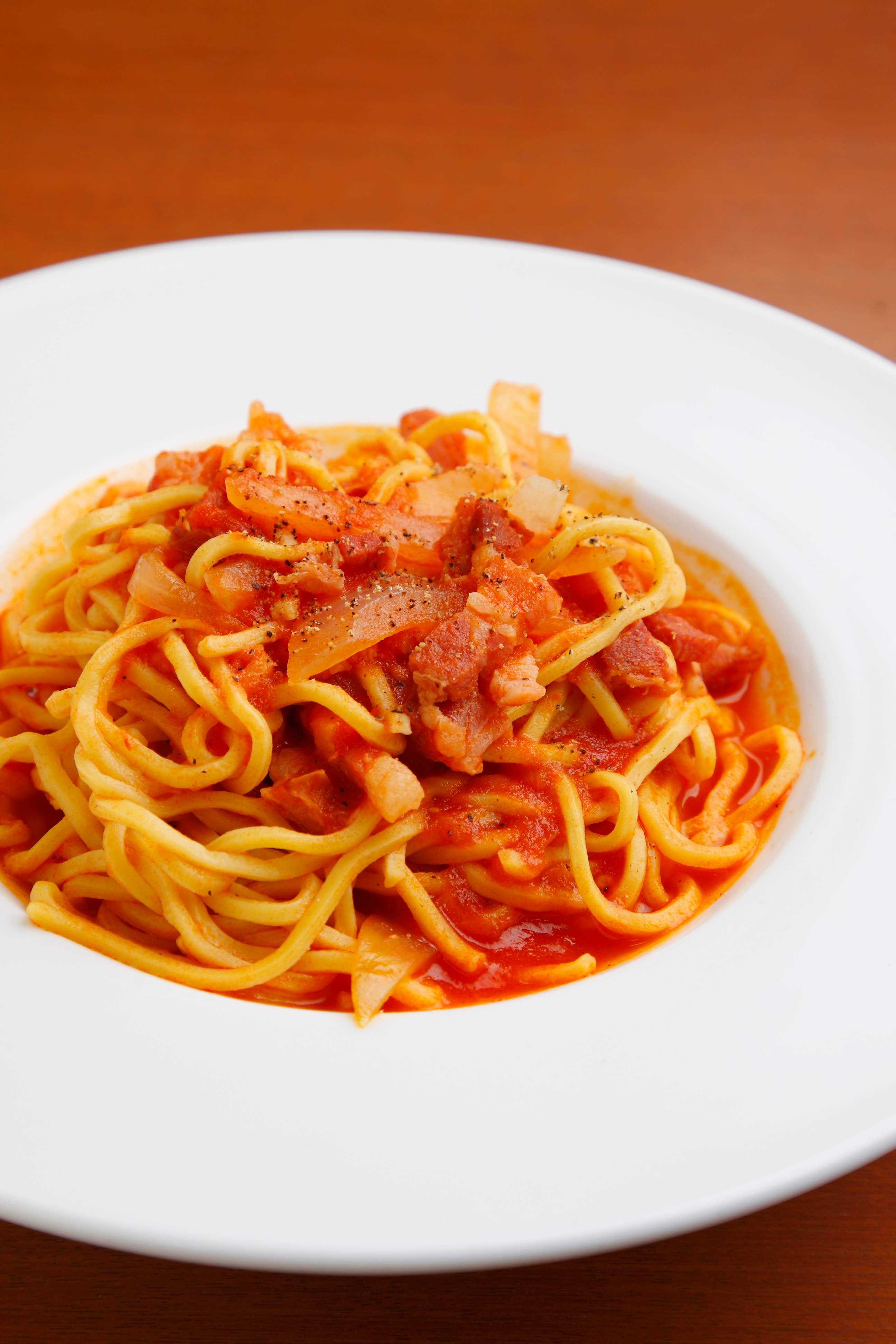 Japan Artisans - Wholesale Hot Sauce - Henko-Sesame hot sauce with takanotsume peppers 60g14