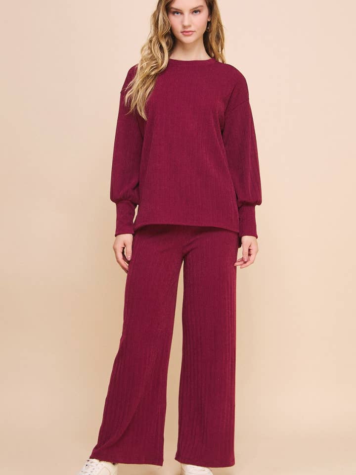 Pantalon en tricot ISP1248D Grace, bordeaux pour la vente par If She Loves