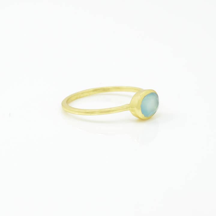Schmuckoo Berlin - Wholesale Single Stone/Solitaire Ring - Oval Gemstone Ring Gold Silver - Aqua Chalcedony (3 Pieces)1