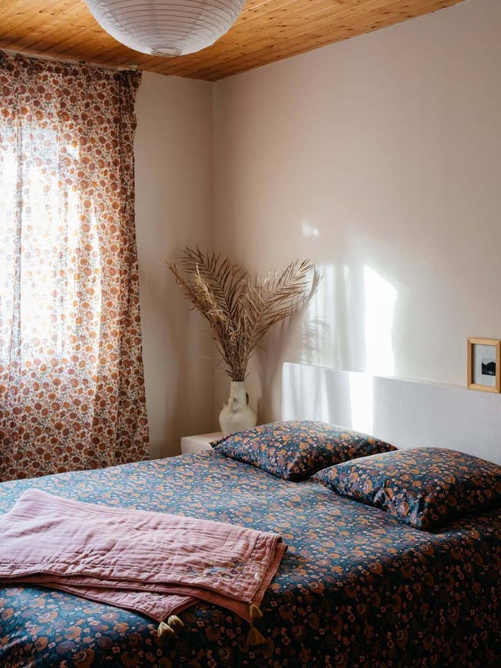 Housse de couette Noemie - Linge de lit - fleurs - bleu pour la vente par Louise Misha