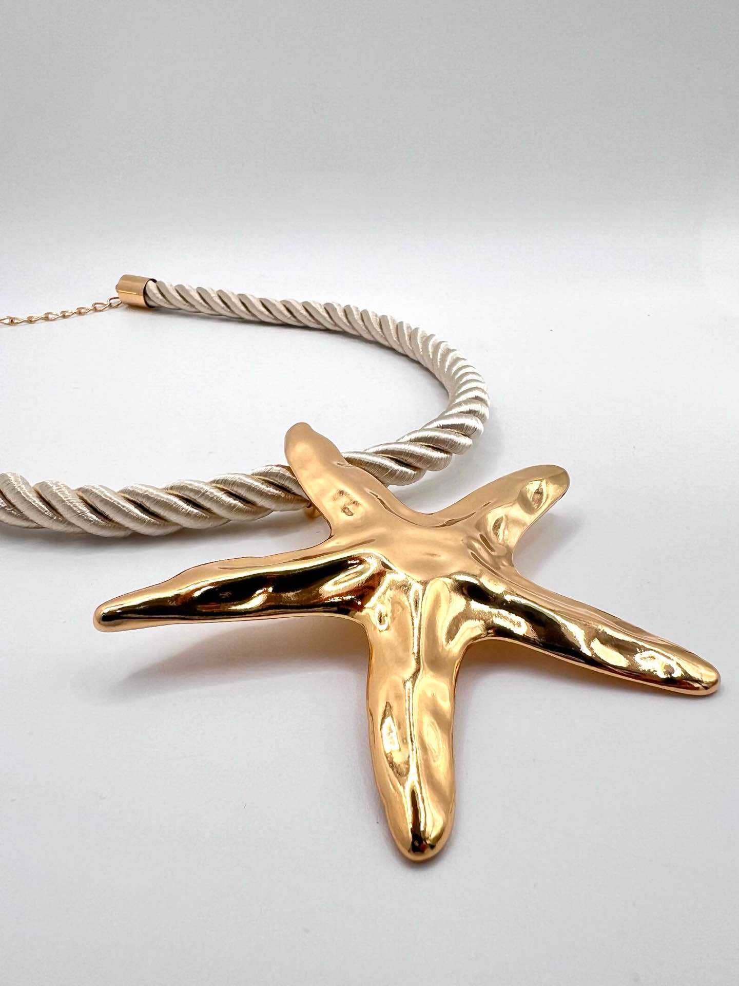 SWEET MAGIC MODA Y COMPLEMENTOS – wholesale Hänge-/berlockhalsband – Stjärnhalsband, set om 20