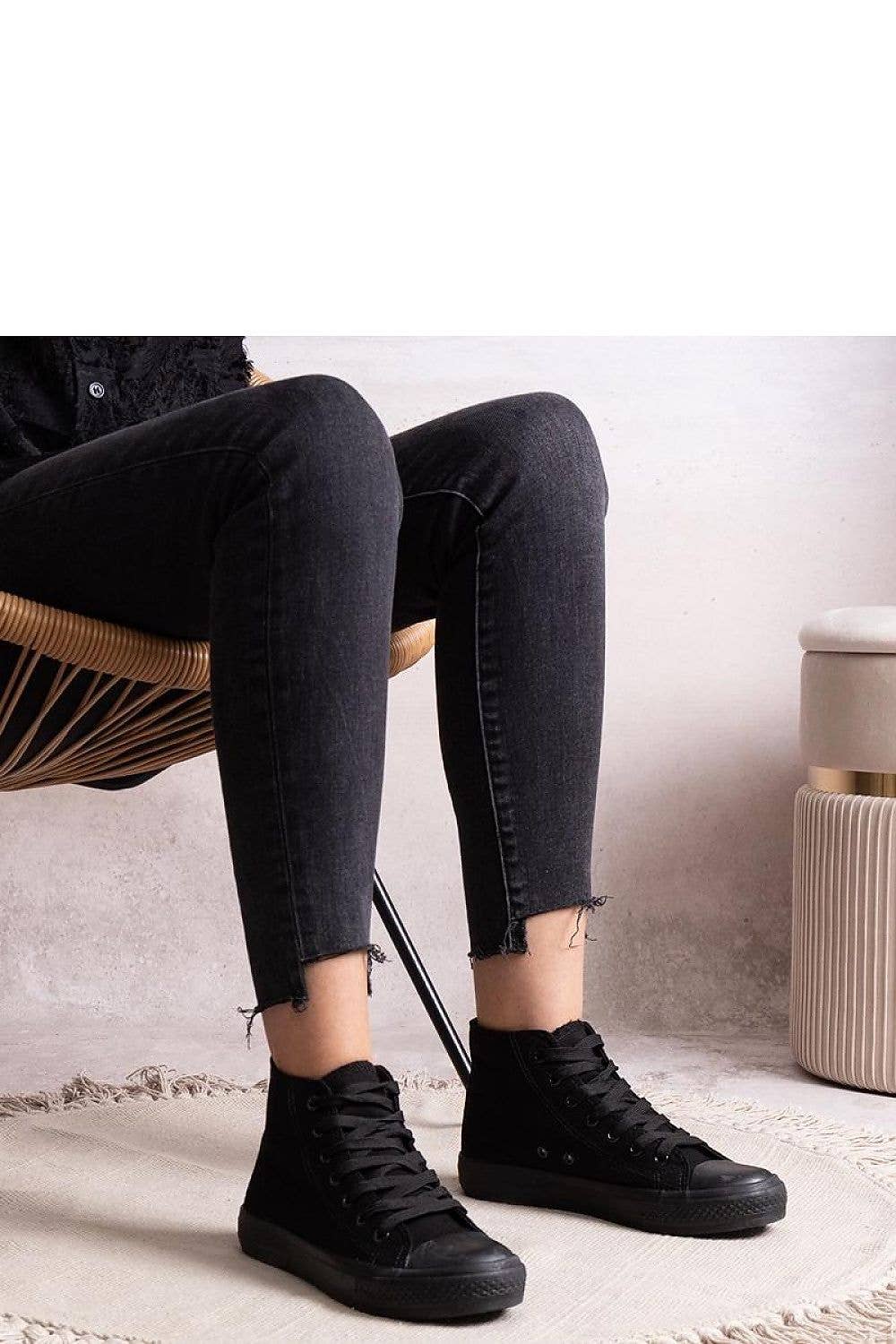 Lieber Deem Marktplatz - Wholesale Lifestyle Sneakers - Women's - Sneakers Model 207214 Solea10