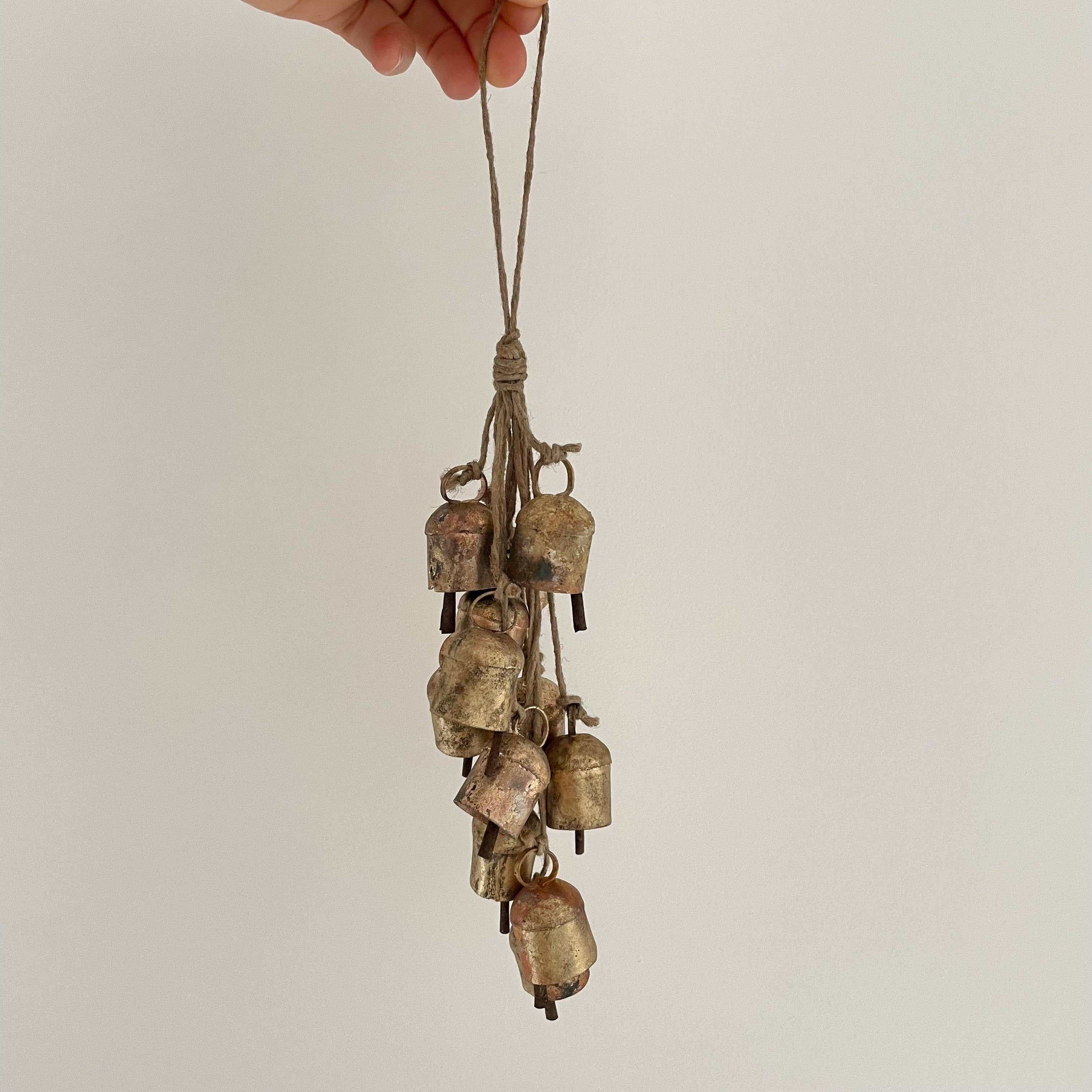 fort & field - Wholesale Ornament - Rustic tin brass cow bell clustered hanging garland on jute4