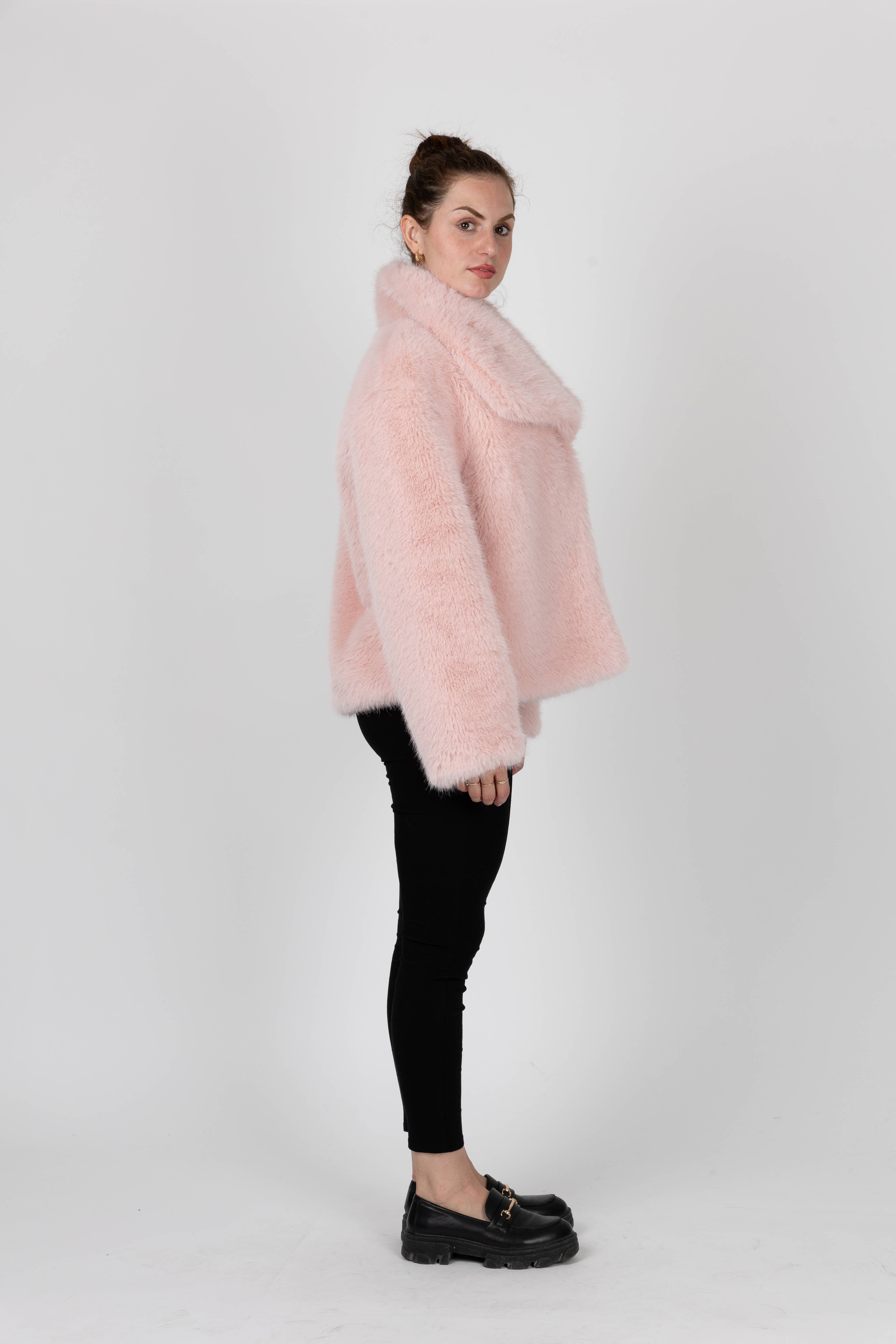 KZELL PARIS - Wholesale Fur/Faux Fur Coat - Women's - SHORT FAUX FUR COAT1